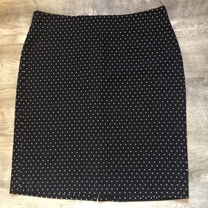 NWOT Rafaella pencil skirt size 10.